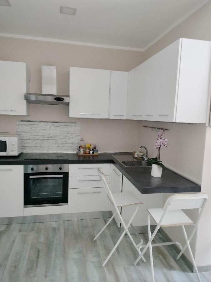 Residence Villa Alba Room Nr 415 การ์โดเน ริเวียรา ภายนอก รูปภาพ